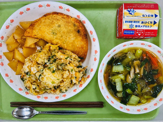 前回の小学校の給食弁当