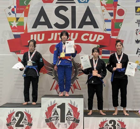 高本珠緒選手