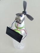 ソーラー扇風機の画像