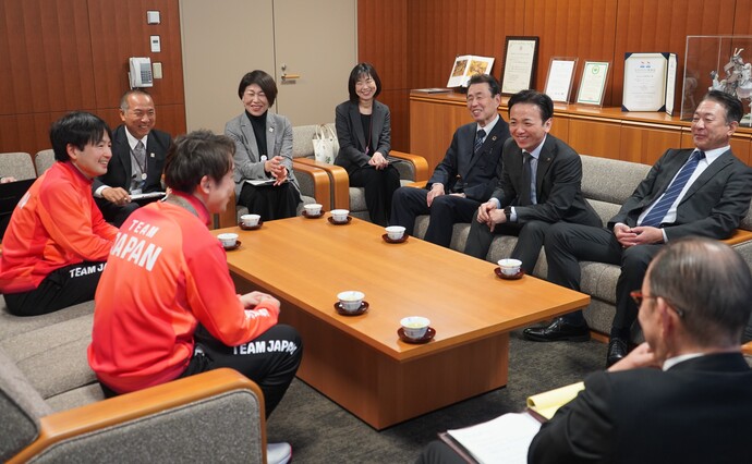 大会報告会の様子